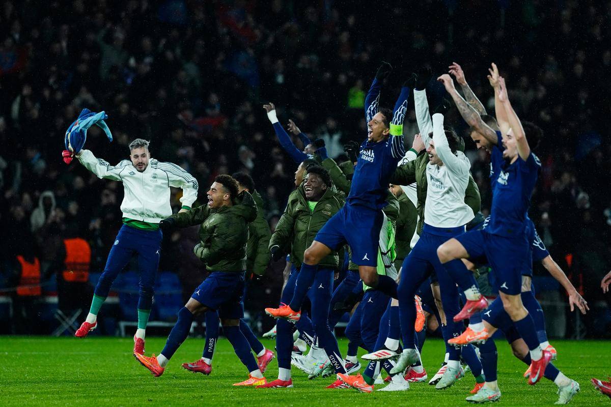 自如地发挥 自如地发挥