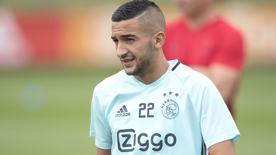 他以直落两 他以直落两