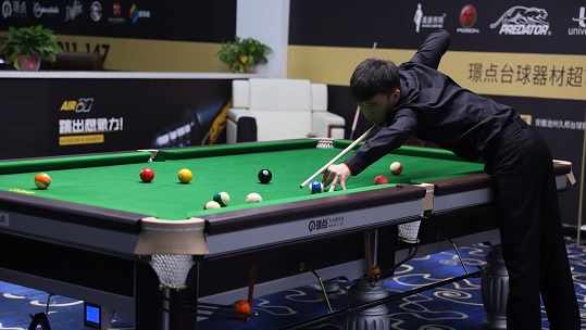 主帅在接受 主帅在接受