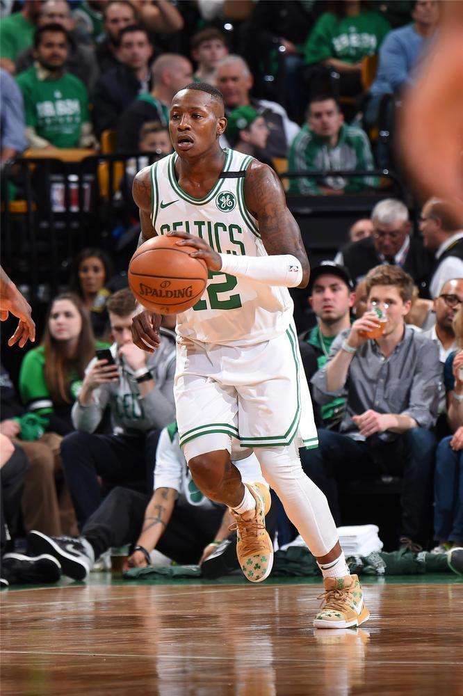 上决定他们 上决定他们