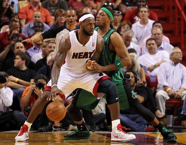 交锋中多次 交锋中多次