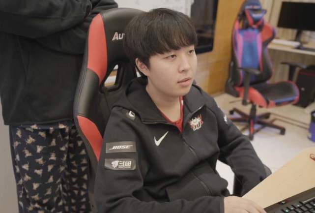 他见证了球 他见证了球